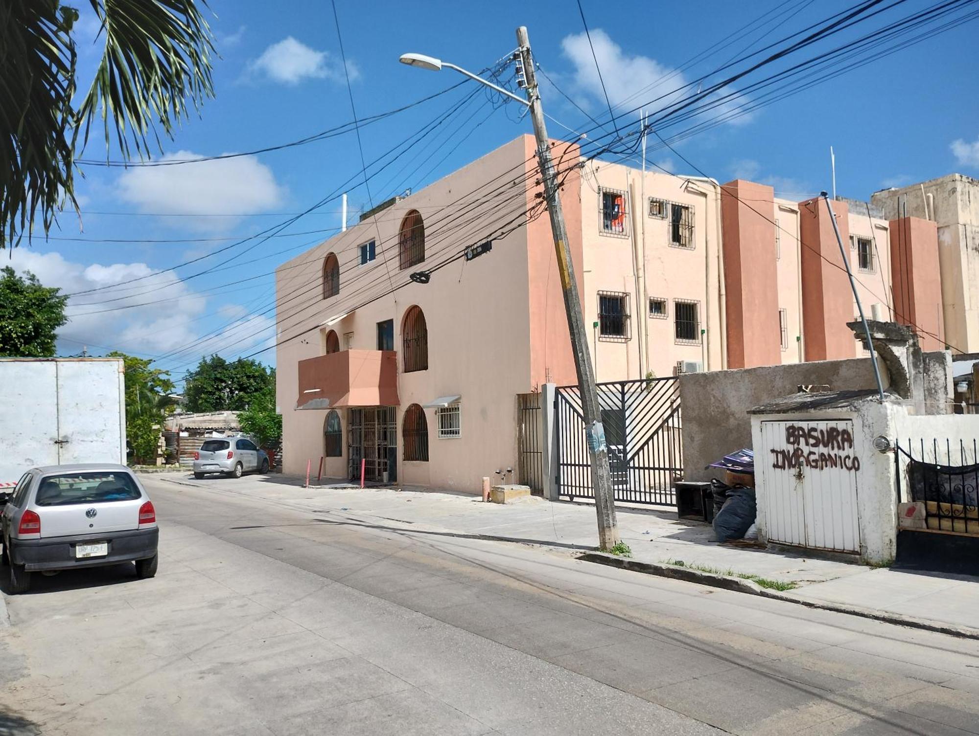 Casa De Huespedes Los Santos Cancun Exterior photo